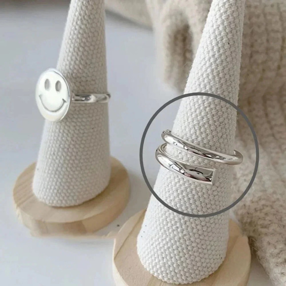 Minimalist 925 Sterling Silver Wrap Twist Ring Dainty Geometric Silver Ring - Picture 5 of 5